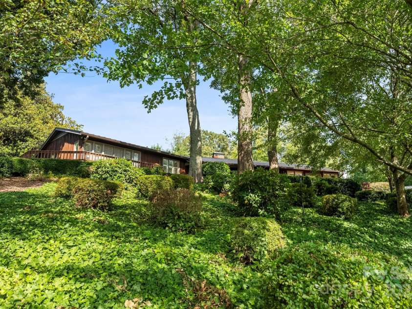 2927 Old Stage Road, Gastonia, NC 28052.  MLS# CAR4283829, YatesRealty ID 33688. 