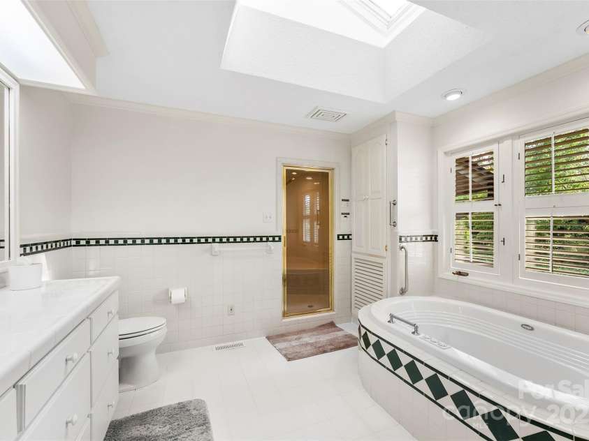 2927 Old Stage Road, Gastonia, NC 28052.  MLS# CAR4283829, YatesRealty ID 33688. 