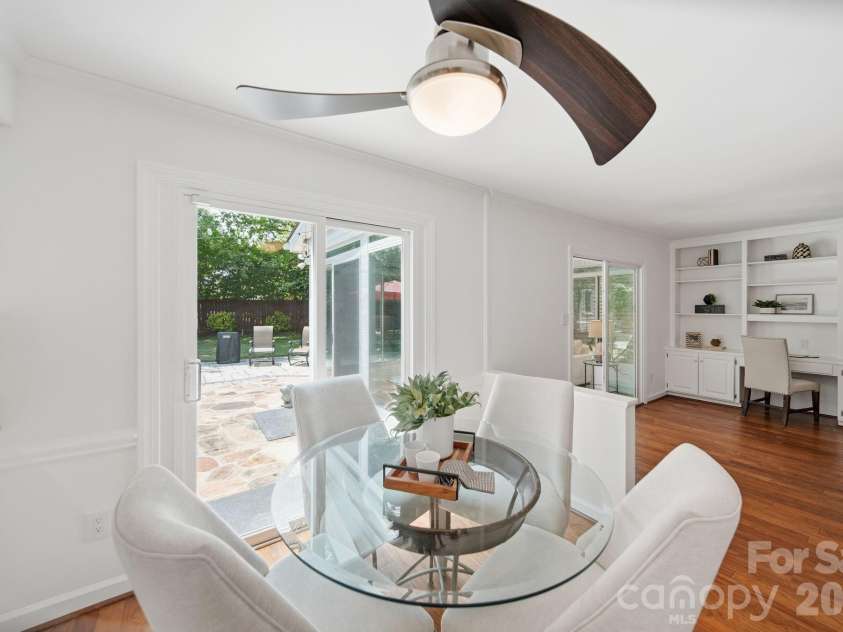 5600 Carmel Station Avenue, Charlotte, NC 28226.  MLS# CAR4397879, YatesRealty ID 33688. 