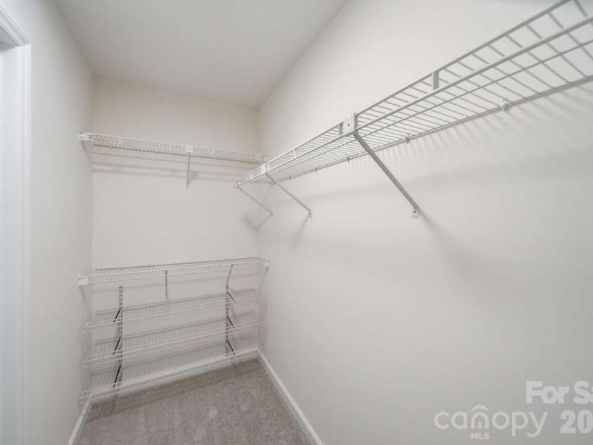 5600 Carmel Station Avenue, Charlotte, NC 28226.  MLS# CAR4397879, YatesRealty ID 33688. 
