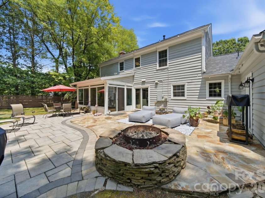 5600 Carmel Station Avenue, Charlotte, NC 28226.  MLS# CAR4397879, YatesRealty ID 33688. 