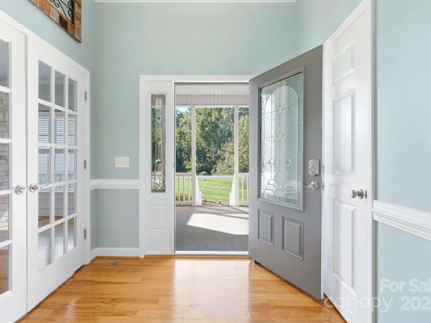 117 Chandler Drive, Mocksville, NC 27028.  MLS# CAR4311505, YatesRealty ID 3369. 