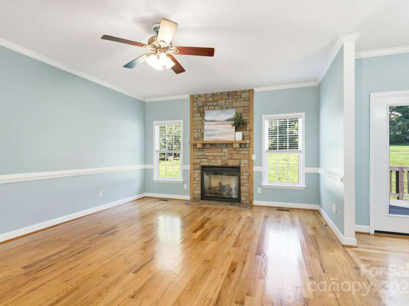 117 Chandler Drive, Mocksville, NC 27028.  MLS# CAR4311505, YatesRealty ID 3369. 