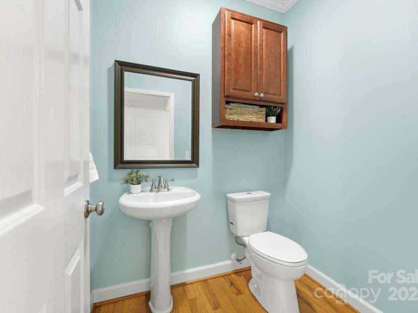 117 Chandler Drive, Mocksville, NC 27028.  MLS# CAR4311505, YatesRealty ID 3369. 