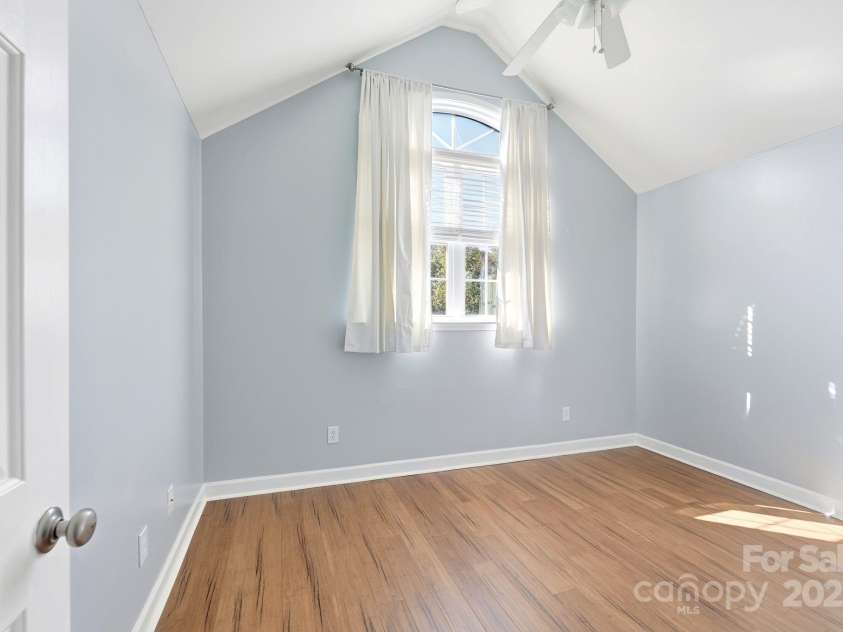 117 Chandler Drive, Mocksville, NC 27028.  MLS# CAR4311505, YatesRealty ID 3369. 