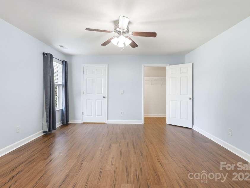 117 Chandler Drive, Mocksville, NC 27028.  MLS# CAR4311505, YatesRealty ID 3369. 