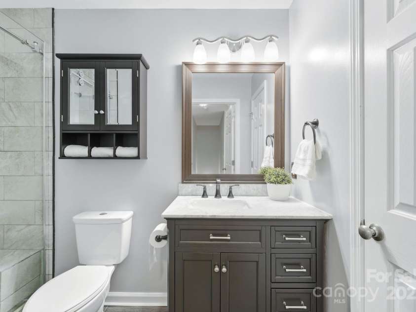 117 Chandler Drive, Mocksville, NC 27028.  MLS# CAR4311505, YatesRealty ID 3369. 