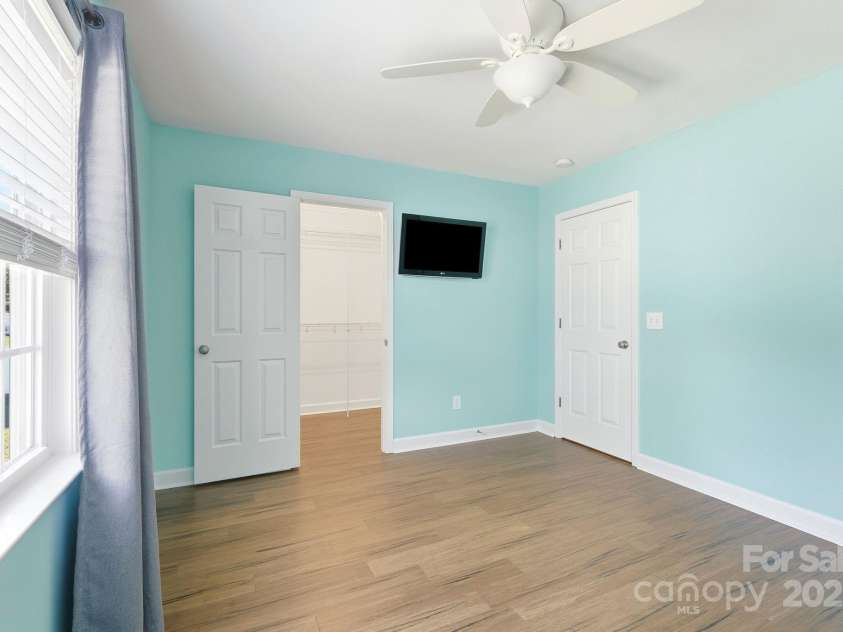 117 Chandler Drive, Mocksville, NC 27028.  MLS# CAR4311505, YatesRealty ID 3369. 