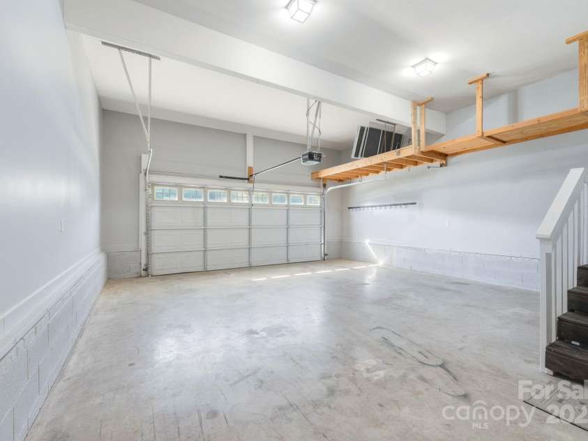 117 Chandler Drive, Mocksville, NC 27028.  MLS# CAR4311505, YatesRealty ID 3369. 