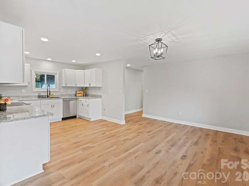 274 Hatley Circle, Concord, NC 28025.  MLS# CAR4309892, YatesRealty ID 3369. 