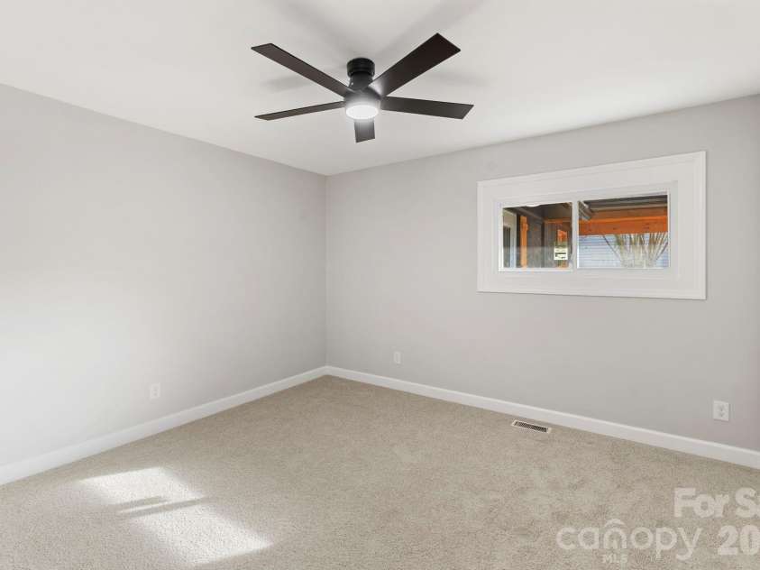 274 Hatley Circle, Concord, NC 28025.  MLS# CAR4309892, YatesRealty ID 3369. 