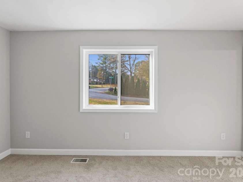 274 Hatley Circle, Concord, NC 28025.  MLS# CAR4309892, YatesRealty ID 3369. 