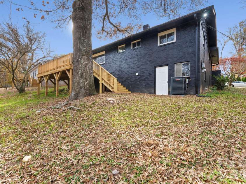 274 Hatley Circle, Concord, NC 28025.  MLS# CAR4309892, YatesRealty ID 3369. 