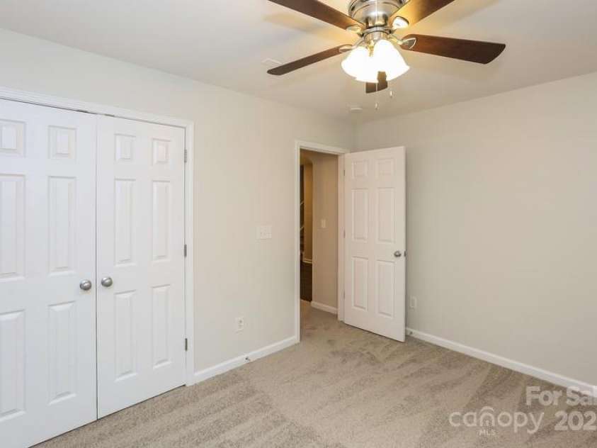 128 Edgington Street, Mooresville, NC 28115.  MLS# CAR4288976, YatesRealty ID 33690. 