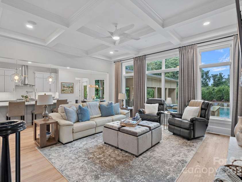 178 Shelburne Place, Mooresville, NC 28117.  MLS# CAR4289893, YatesRealty ID 33692. 