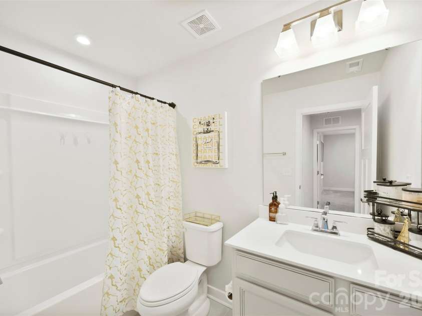 6234 Ashton Park Drive, Denver, NC 28037.  MLS# CAR4397810, YatesRealty ID 33693. 