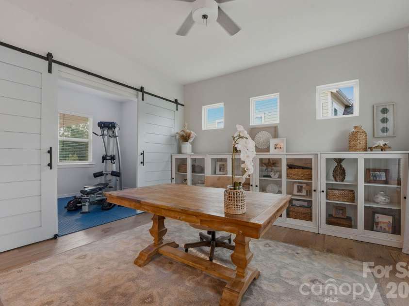2081 Masons Bend Drive, Fort Mill, SC 29708.  MLS# CAR4391776, YatesRealty ID 33696. 