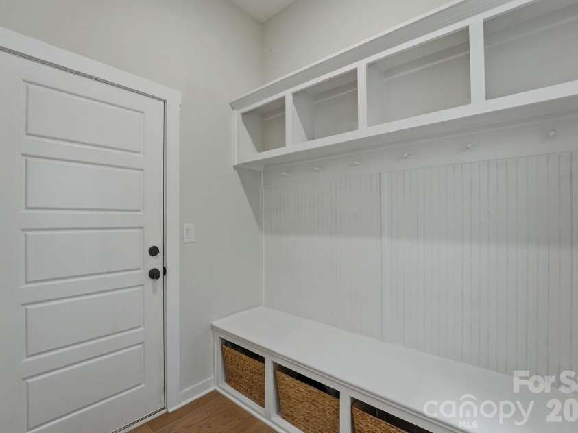 2081 Masons Bend Drive, Fort Mill, SC 29708.  MLS# CAR4391776, YatesRealty ID 33696. 
