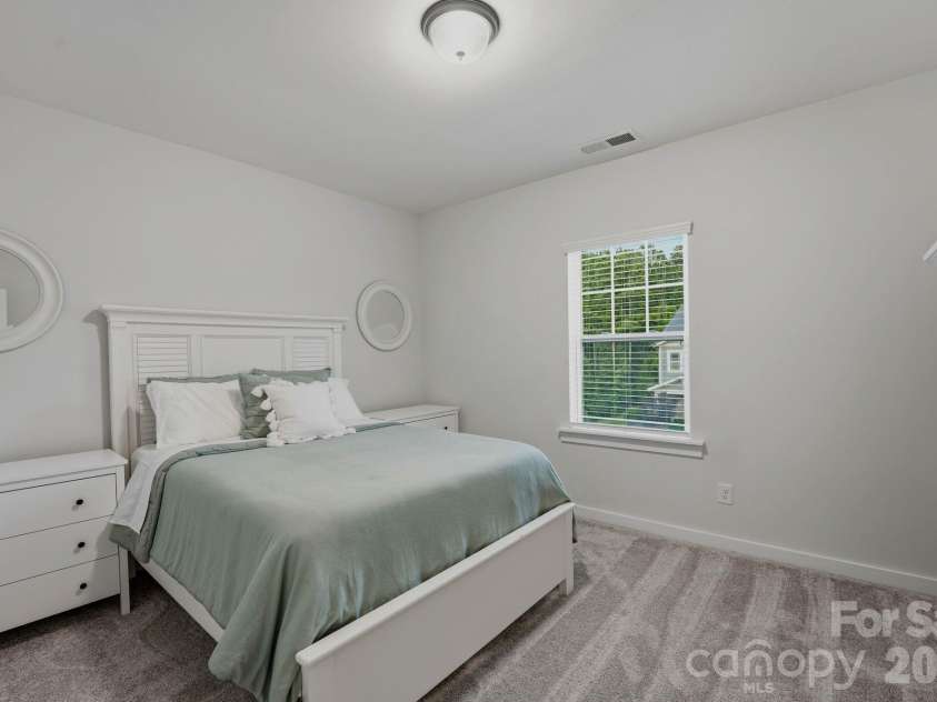 2081 Masons Bend Drive, Fort Mill, SC 29708.  MLS# CAR4391776, YatesRealty ID 33696. 
