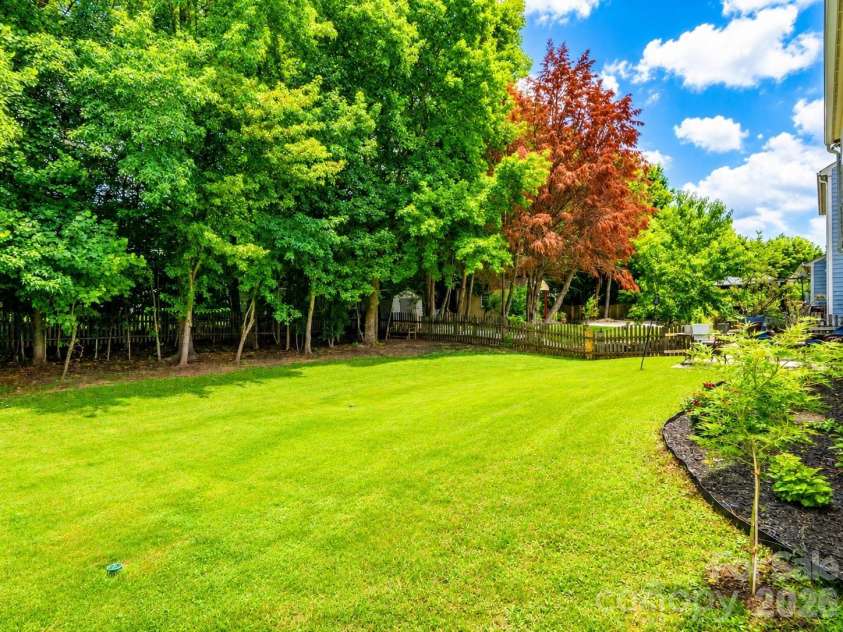 3543 Manor House Drive, Charlotte, NC 28270.  MLS# CAR4395770, YatesRealty ID 33698. 