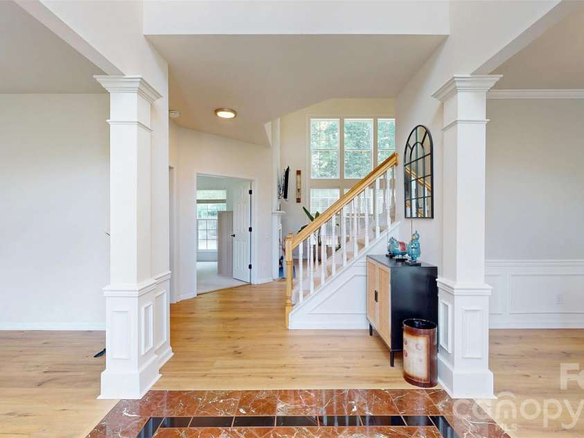 3543 Manor House Drive, Charlotte, NC 28270.  MLS# CAR4395770, YatesRealty ID 33698. 