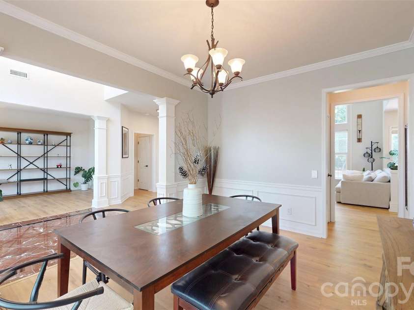 3543 Manor House Drive, Charlotte, NC 28270.  MLS# CAR4395770, YatesRealty ID 33698. 