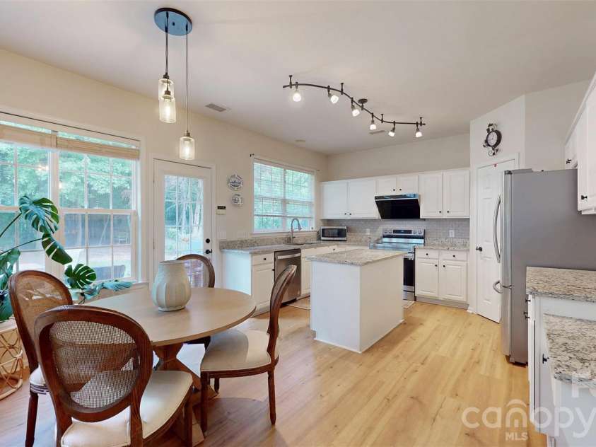 3543 Manor House Drive, Charlotte, NC 28270.  MLS# CAR4395770, YatesRealty ID 33698. 
