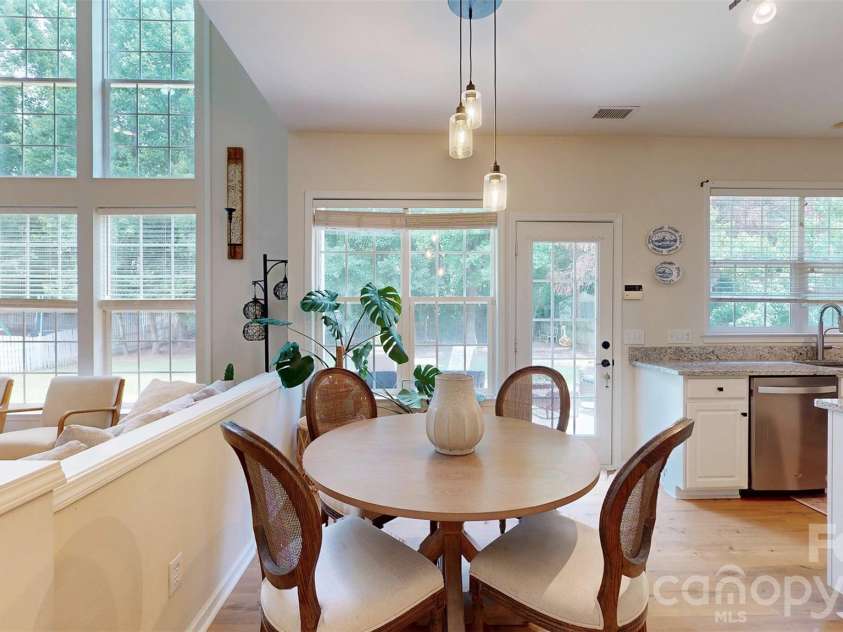 3543 Manor House Drive, Charlotte, NC 28270.  MLS# CAR4395770, YatesRealty ID 33698. 