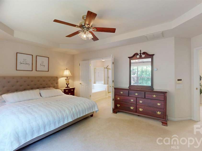 3543 Manor House Drive, Charlotte, NC 28270.  MLS# CAR4395770, YatesRealty ID 33698. 