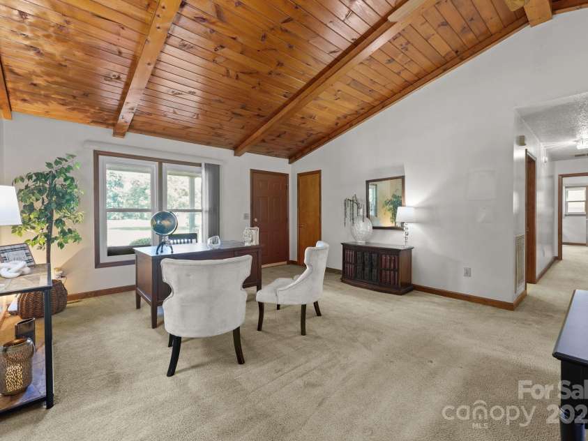 8613 Middleton Circle, Harrisburg, NC 28075.  MLS# CAR4290383, YatesRealty ID 33698. 