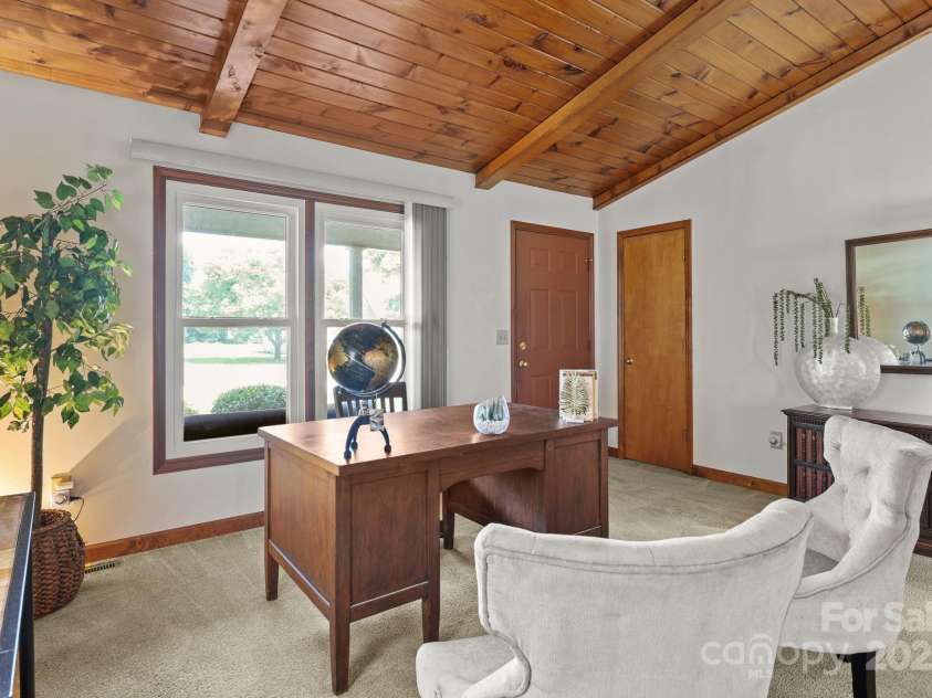 8613 Middleton Circle, Harrisburg, NC 28075.  MLS# CAR4290383, YatesRealty ID 33698. 