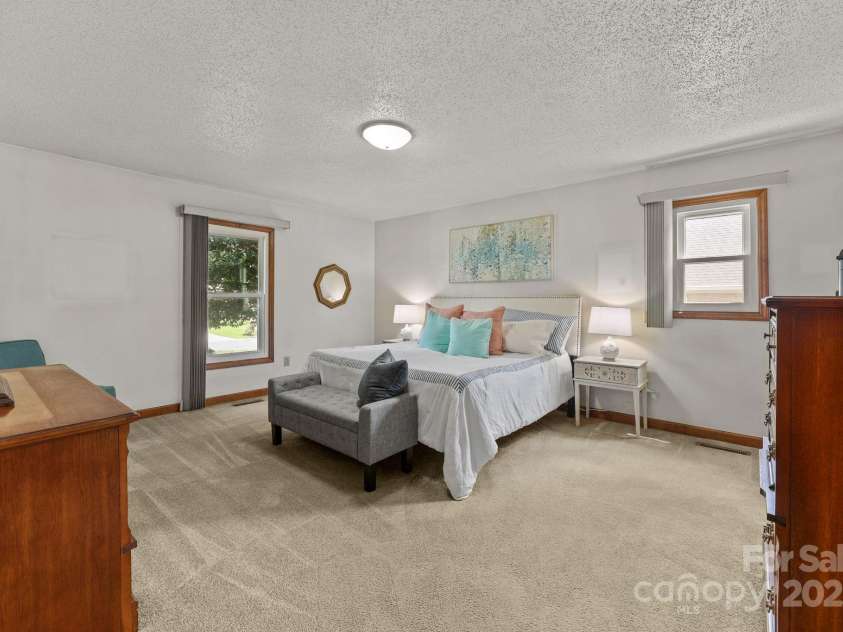 8613 Middleton Circle, Harrisburg, NC 28075.  MLS# CAR4290383, YatesRealty ID 33698. 