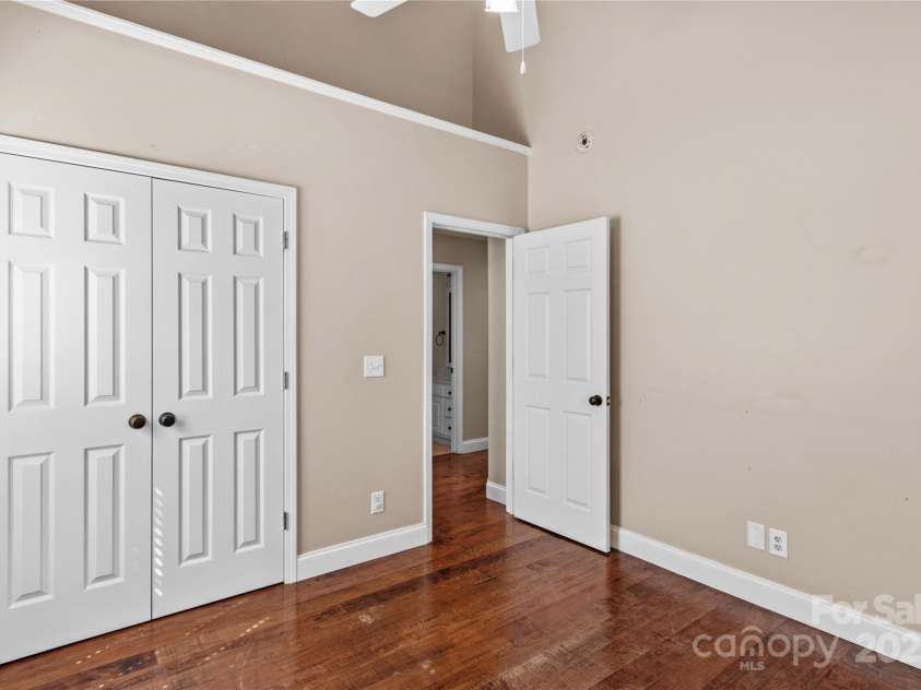 215 Meadow Lake Drive, Salisbury, NC 28146.  MLS# CAR4291335, YatesRealty ID 33699. 