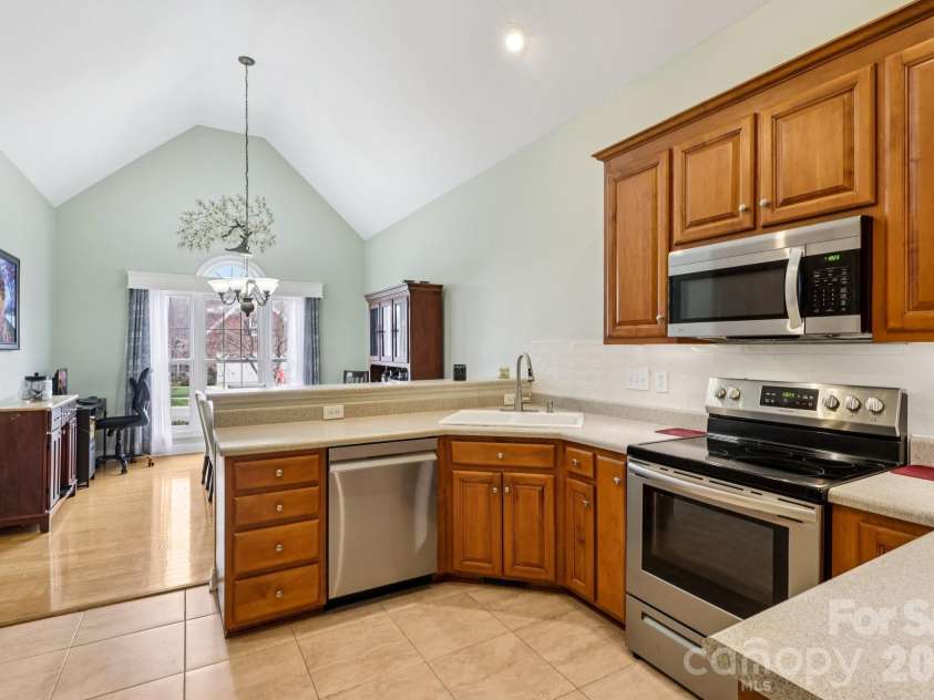 305 Wendover Drive, Locust, NC 28097.  MLS# CAR4397480, YatesRealty ID 33699. 