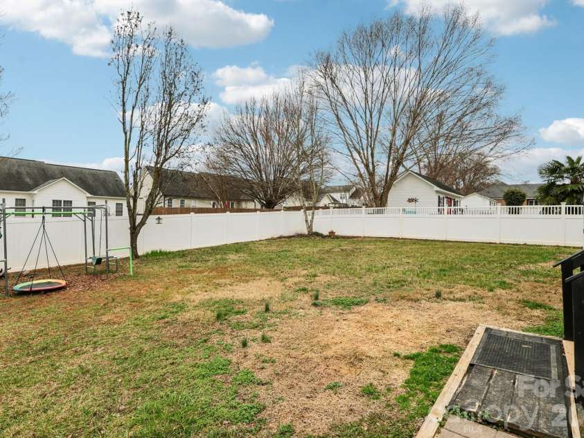 305 Wendover Drive, Locust, NC 28097.  MLS# CAR4397480, YatesRealty ID 33699. 