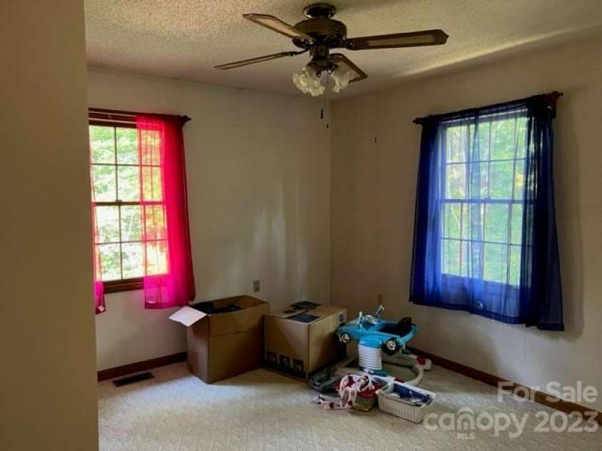 2752 Old Highway 221 None, Marion, NC 28752.  MLS# CAR4074622, YatesRealty ID 337. 