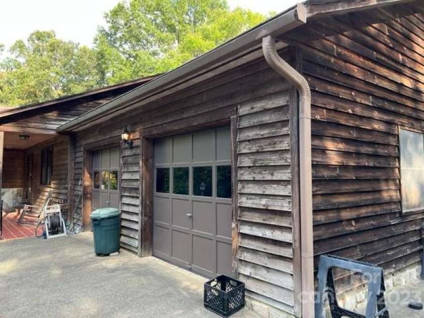 2752 Old Highway 221 None, Marion, NC 28752.  MLS# CAR4074622, YatesRealty ID 337. 