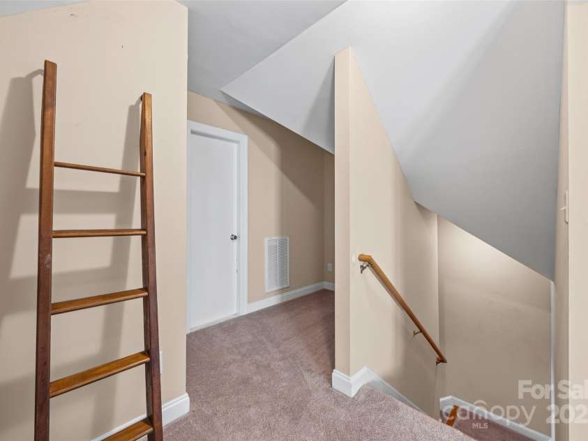 5916 Newell Drive, Monroe, NC 28112.  MLS# CAR4320671, YatesRealty ID 337. BONUS ROOM