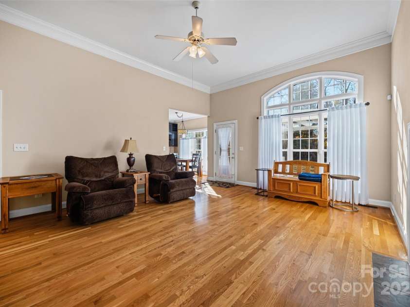 5916 Newell Drive, Monroe, NC 28112.  MLS# CAR4320671, YatesRealty ID 337. GREAT ROOM