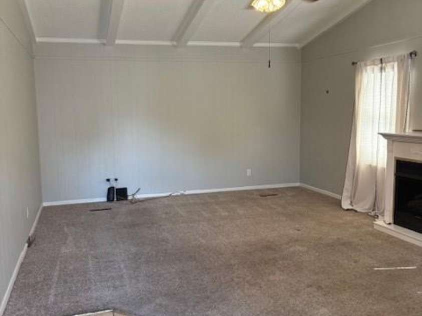 110 Davis Street, Dallas, NC 28034.  MLS# CAR4285935, YatesRealty ID 3370. 