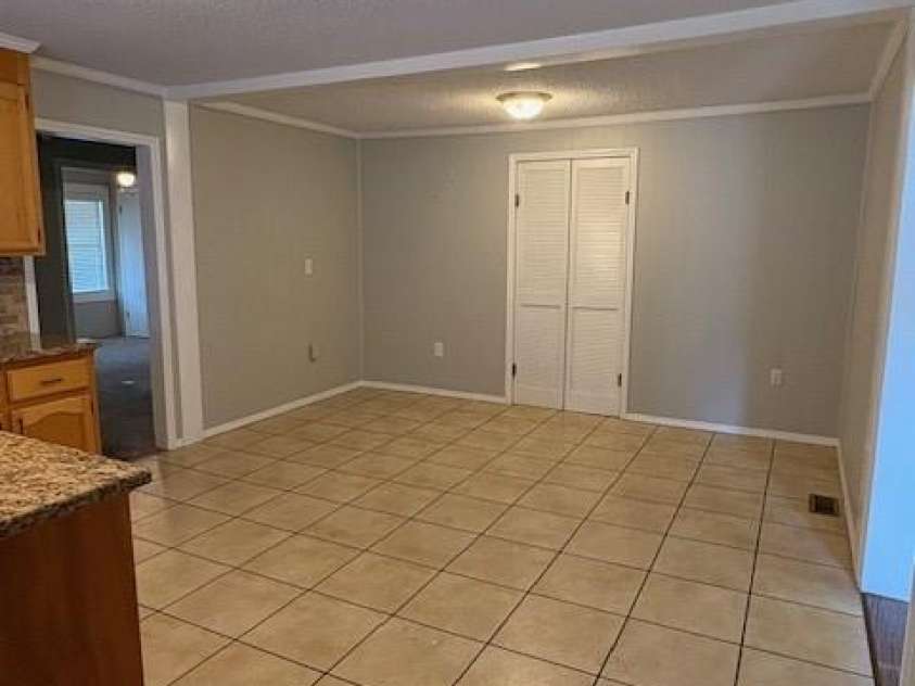 110 Davis Street, Dallas, NC 28034.  MLS# CAR4285935, YatesRealty ID 3370. 