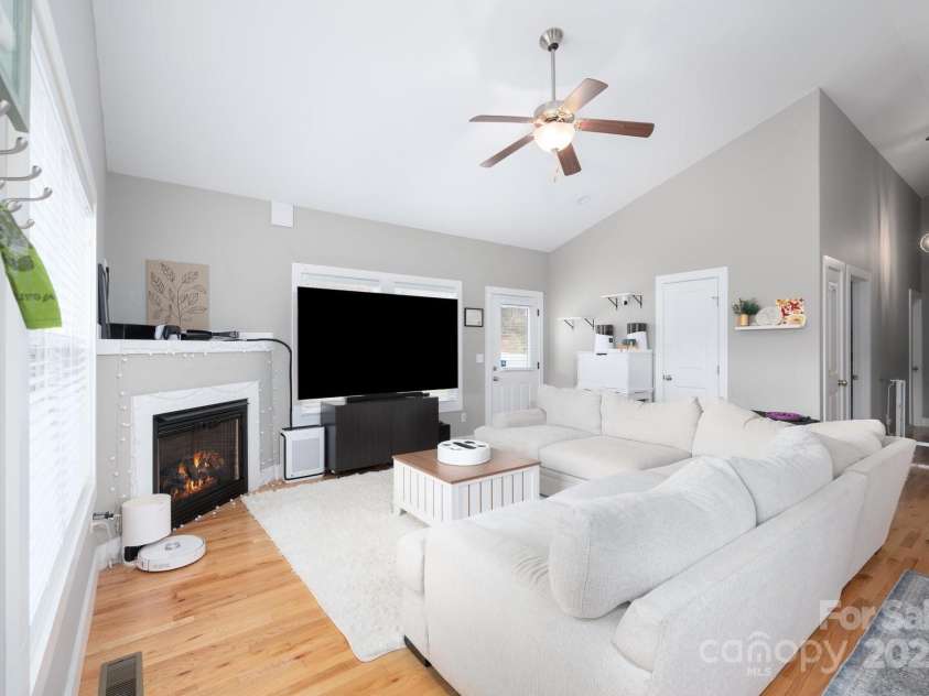 140 Liberty Street, Asheville, NC 28803.  MLS# CAR4219149, YatesRealty ID 3370. Gas Fireplace for Cozy Winter Days