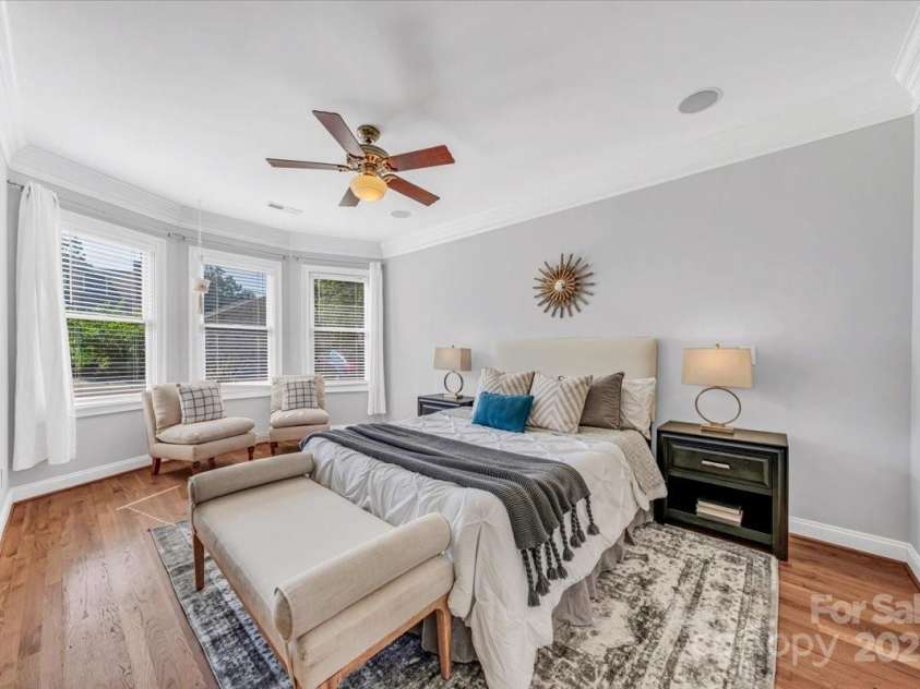 901 Woodruff Place, Charlotte, NC 28208.  MLS# CAR4293979, YatesRealty ID 33700. 