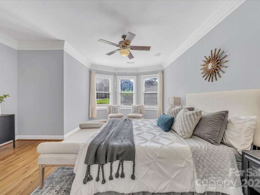 901 Woodruff Place, Charlotte, NC 28208.  MLS# CAR4293979, YatesRealty ID 33700. 