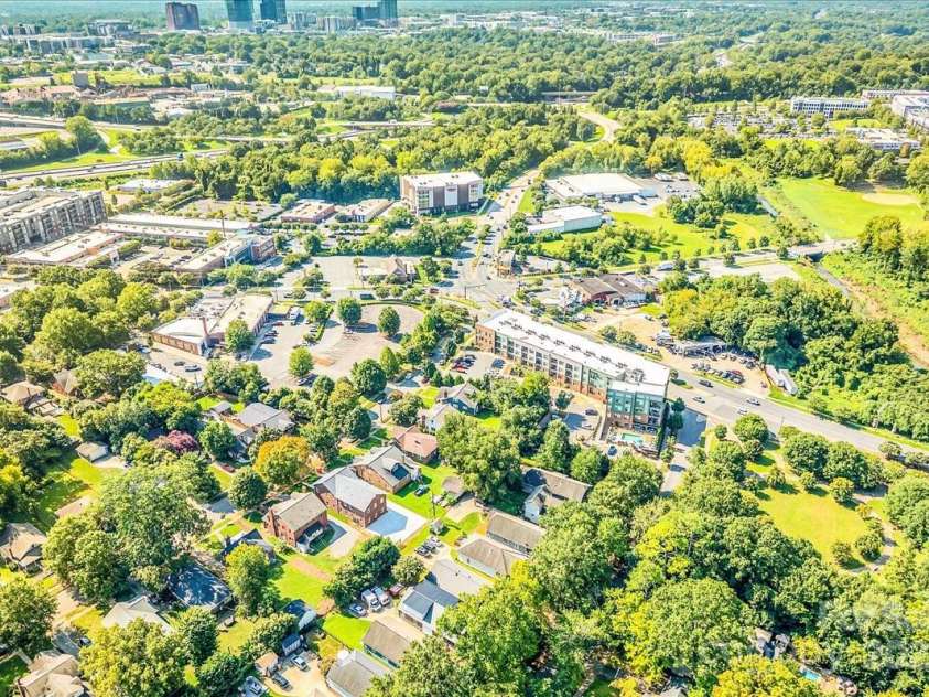 901 Woodruff Place, Charlotte, NC 28208.  MLS# CAR4293979, YatesRealty ID 33700. 