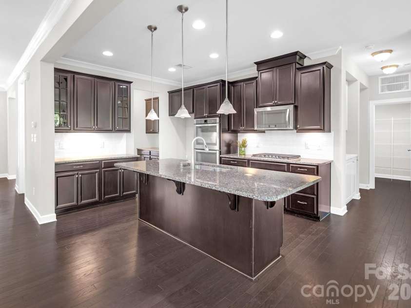 3108 Helmsley Court, Concord, NC 28027.  MLS# CAR4390077, YatesRealty ID 33701. Kitchen