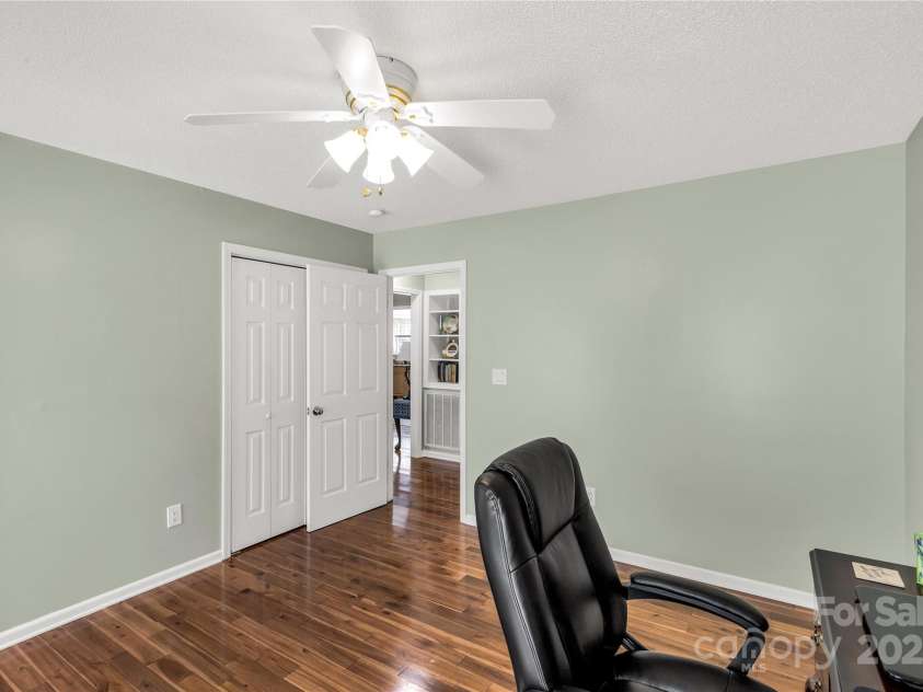 204 Victoria Circle, York, SC 29745.  MLS# CAR4277336, YatesRealty ID 33703. 