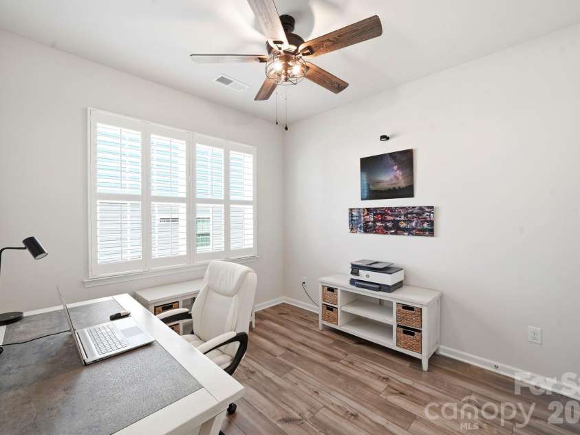 4756 Maiden Creek Way, Maiden, NC 28650.  MLS# CAR4397811, YatesRealty ID 33703. 