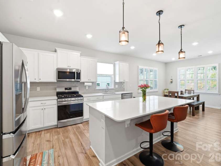 4756 Maiden Creek Way, Maiden, NC 28650.  MLS# CAR4397811, YatesRealty ID 33703. 