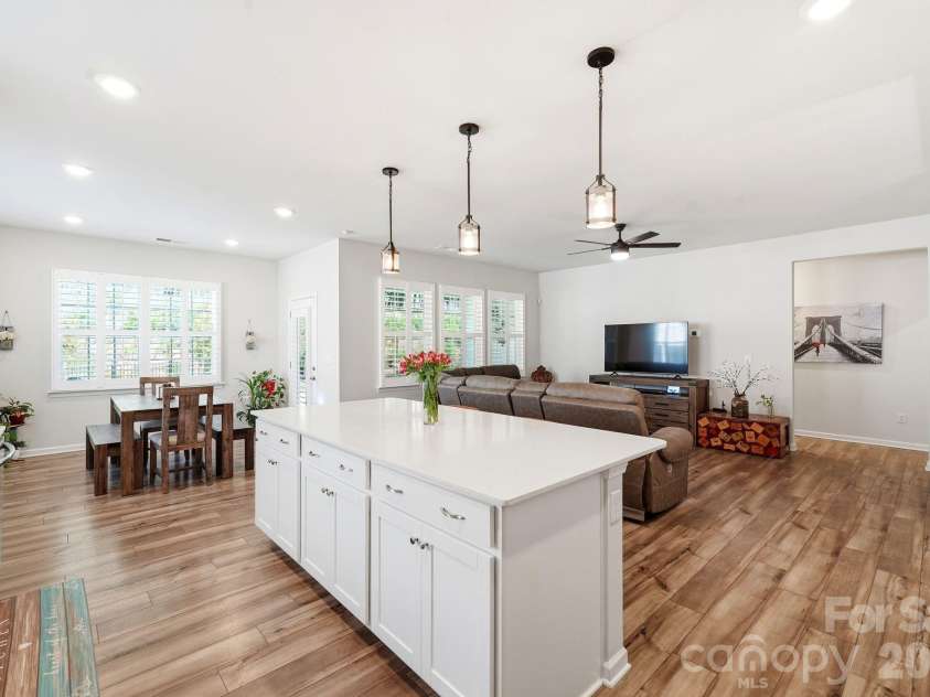 4756 Maiden Creek Way, Maiden, NC 28650.  MLS# CAR4397811, YatesRealty ID 33703. 